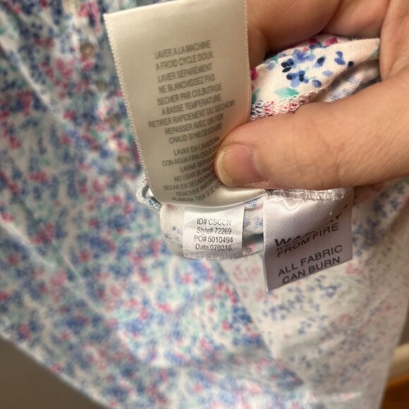 Eileen West Long-Sleeved Short Floral and‎ Lace Detail Nightgown- Sz. XL - Picture 8 of 9